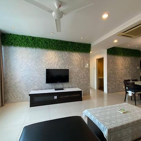 Spacious 3R,2R,Studio 5Min Walk To Time Square,Lalaport, Pool,Gym,Wifi Daire Kuala Lumpur Dış mekan fotoğraf