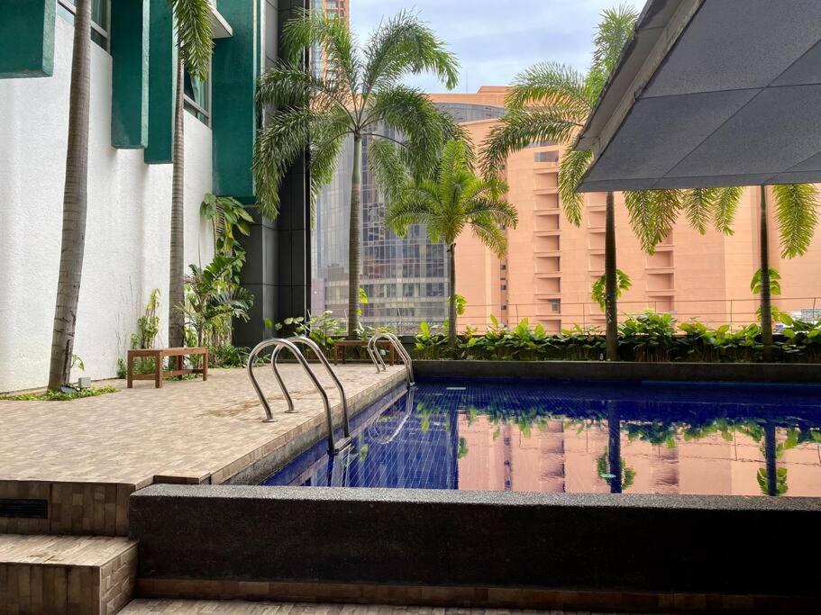Spacious 3R,2R,Studio 5Min Walk To Time Square,Lalaport, Pool,Gym,Wifi Daire Kuala Lumpur Dış mekan fotoğraf