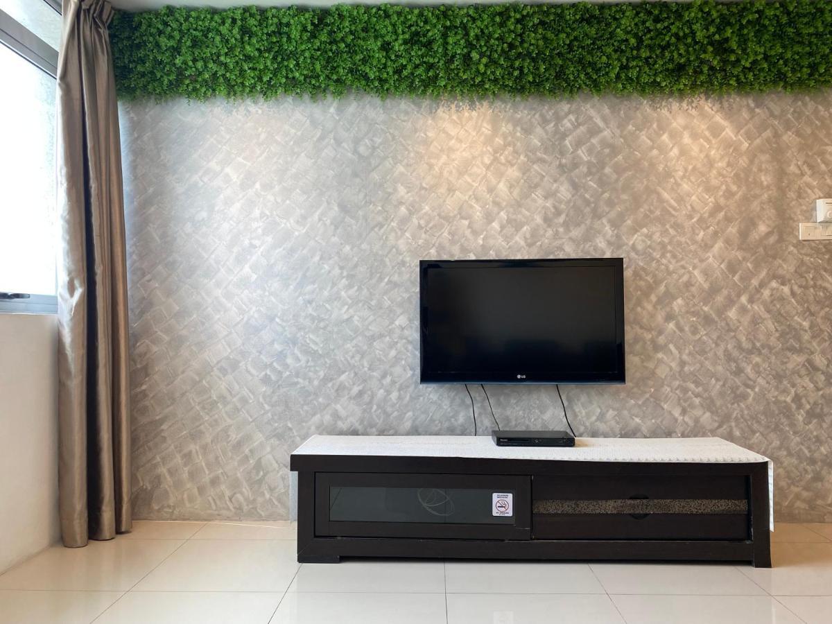 Spacious 3R,2R,Studio 5Min Walk To Time Square,Lalaport, Pool,Gym,Wifi Daire Kuala Lumpur Dış mekan fotoğraf